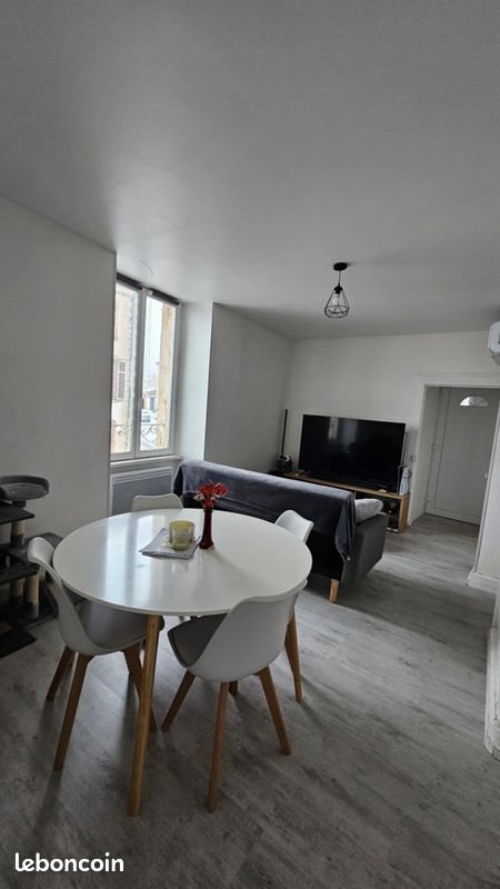 Appartement à louer, 70m², Baccarat