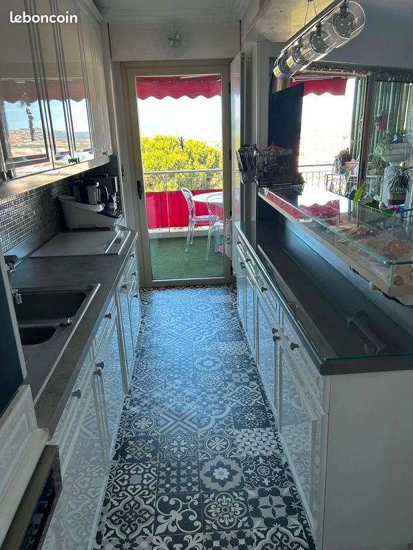 Appartement à vendre, 52m², Cannes-la-Bocca
