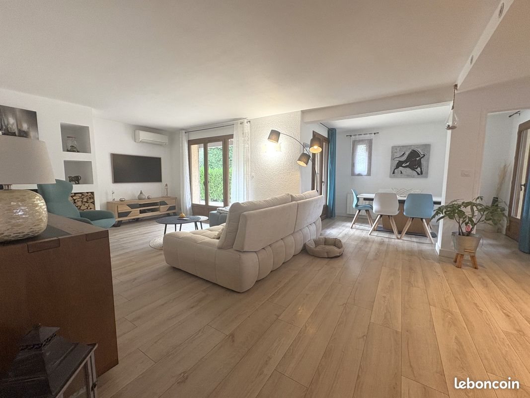 Maison à vendre, 145m², Saint-Just