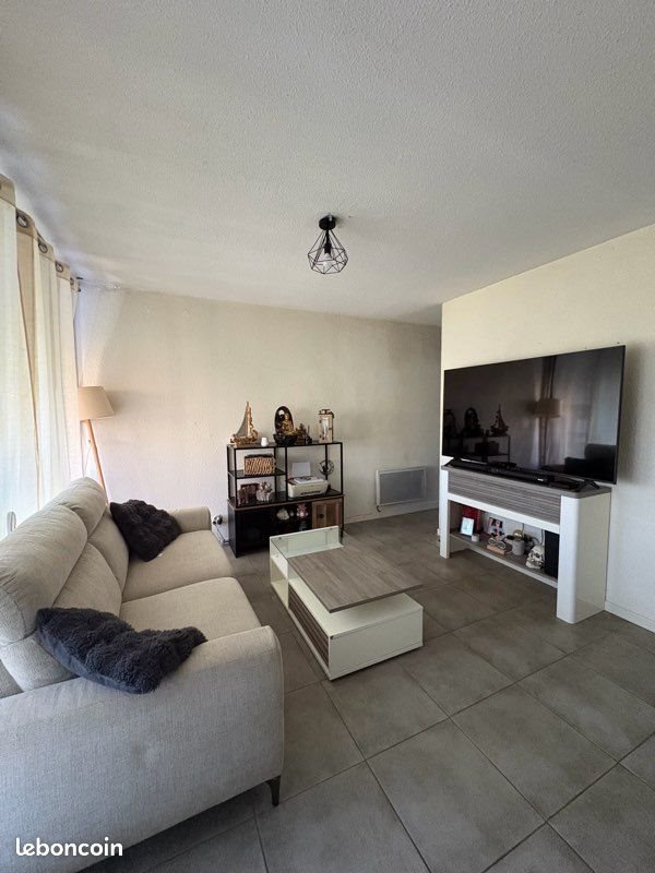 Appartement à louer, 30m², Gruissan