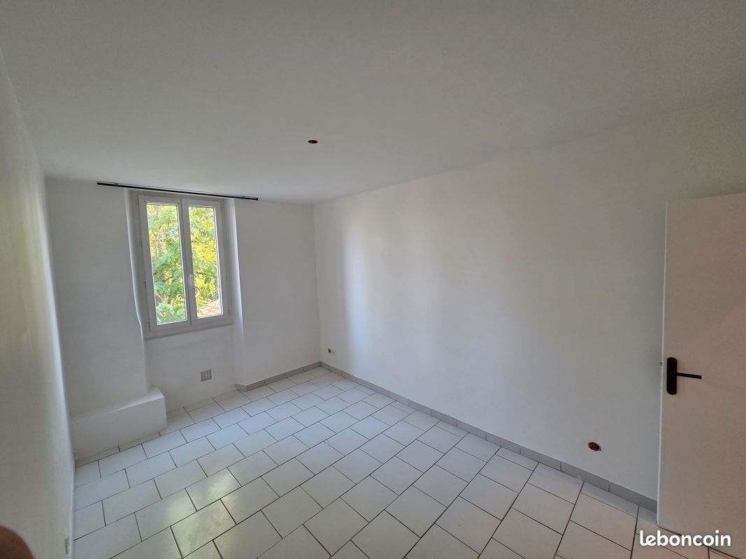 Appartement à louer, 64m², La Garde