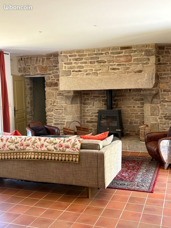 Maison à louer, 75m², Theix