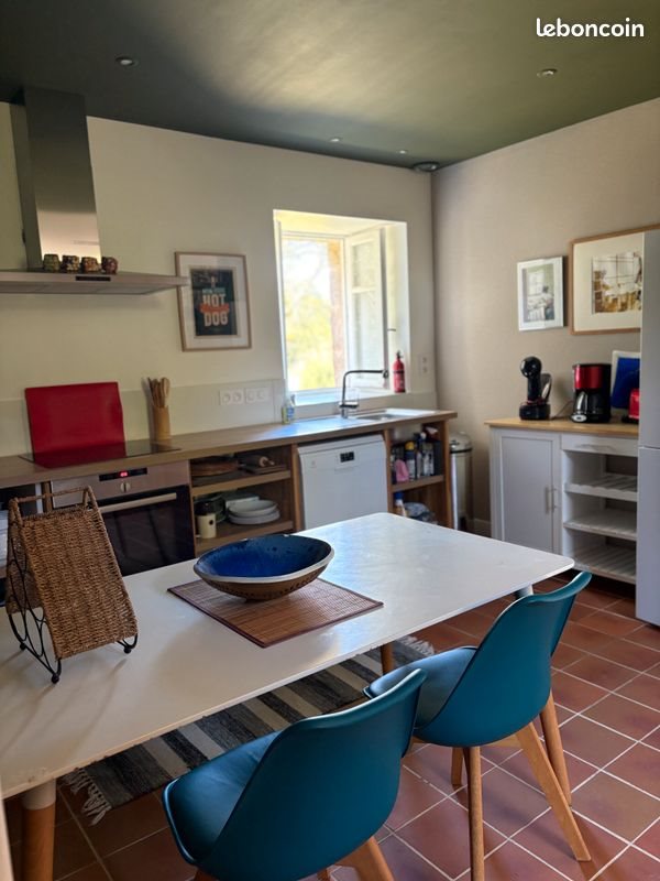 Maison à louer, 75m², Theix