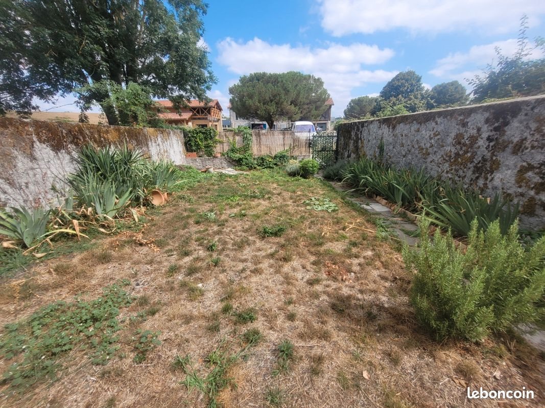 Appartement à louer, 25m², Valentine