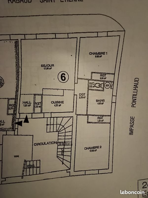 Appartement à louer, 56m², Eyguières