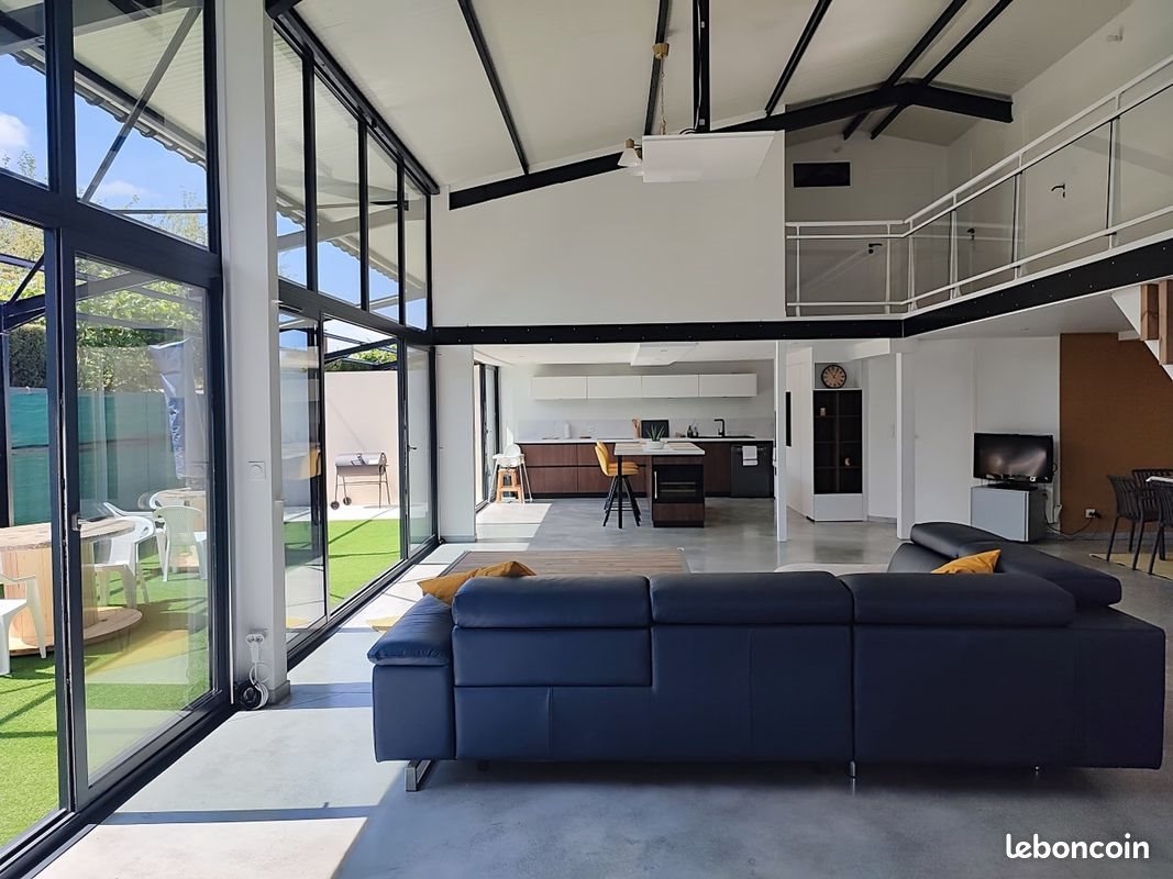 Maison à louer, 185m², Le Mesnil-Esnard