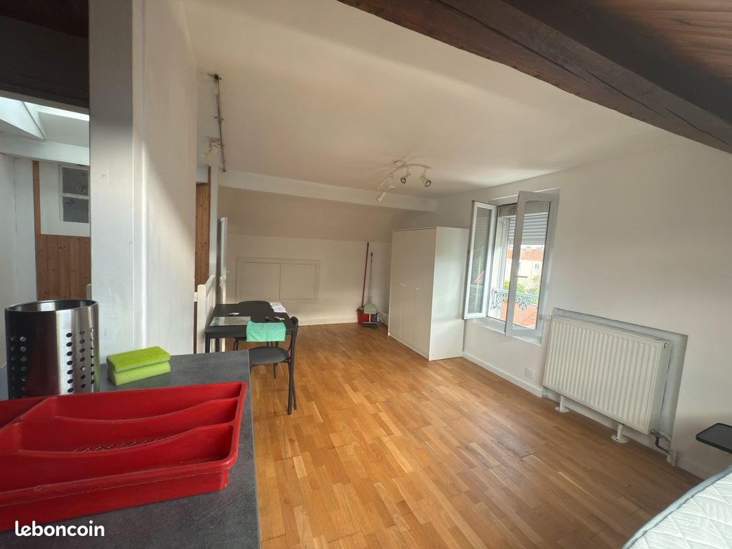 Appartement à louer, 25m², Melun