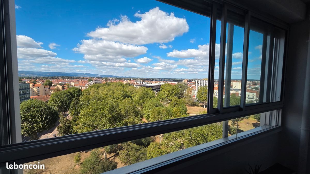 Appartement à vendre, 61m², Roanne