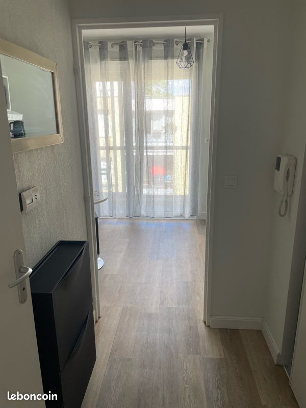 Appartement à louer, 21m², Tassin-la-Demi-Lune