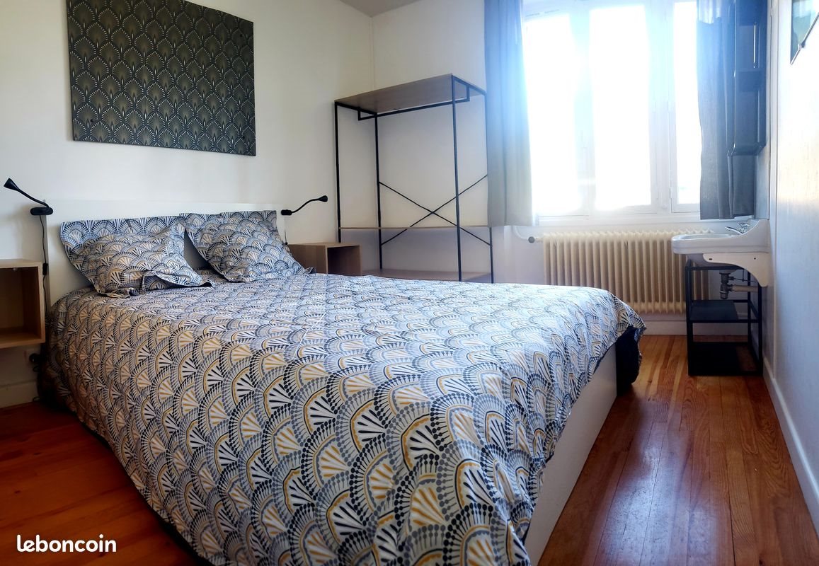 Appartement à louer, 28m², Royat