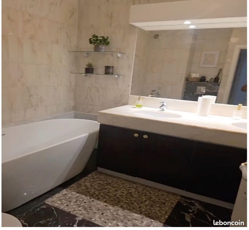 Maison à louer, 81m², Cannes