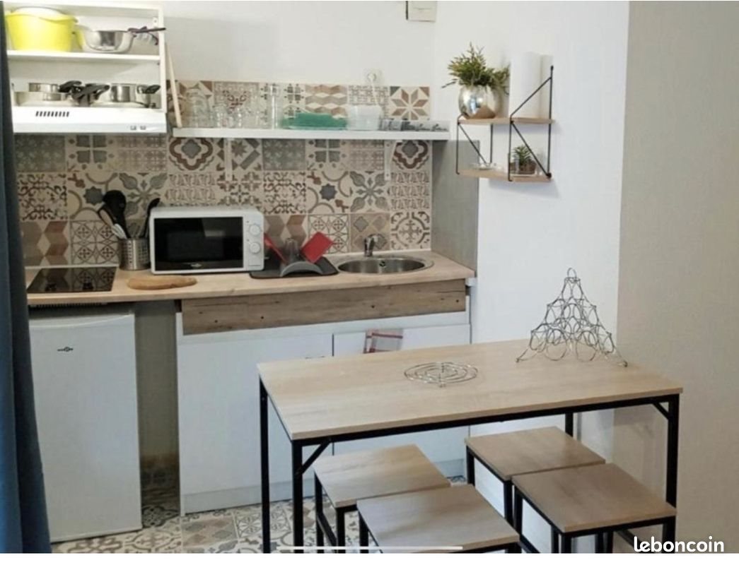 Appartement à louer, 23m², Bize-Minervois