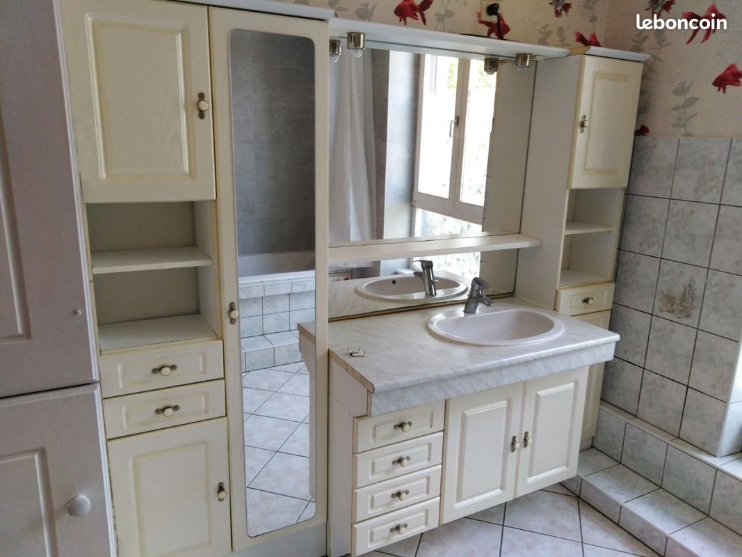 Appartement à louer, 110m², Montreux-Château