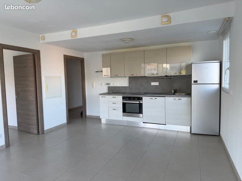 Appartement à louer, 64m², Calvi