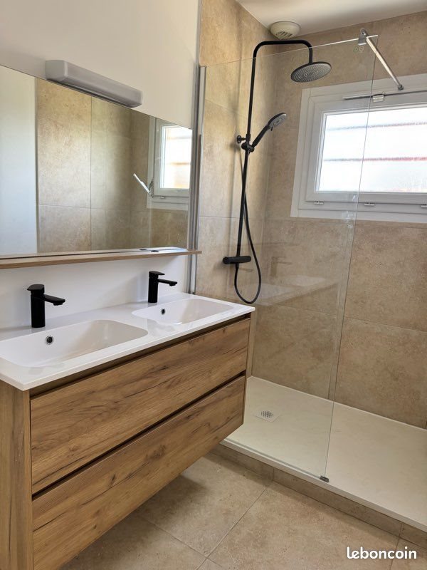 Maison à louer, 74m², Nérigean