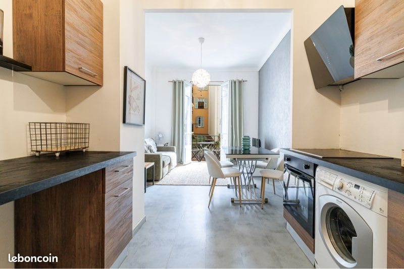Appartement à louer, 45m², Nice