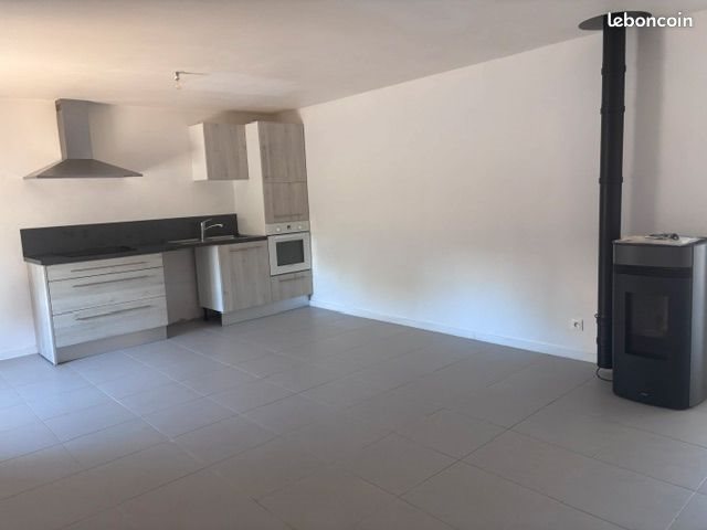 Maison à louer, 70m², Saint-Laurent-des-Autels