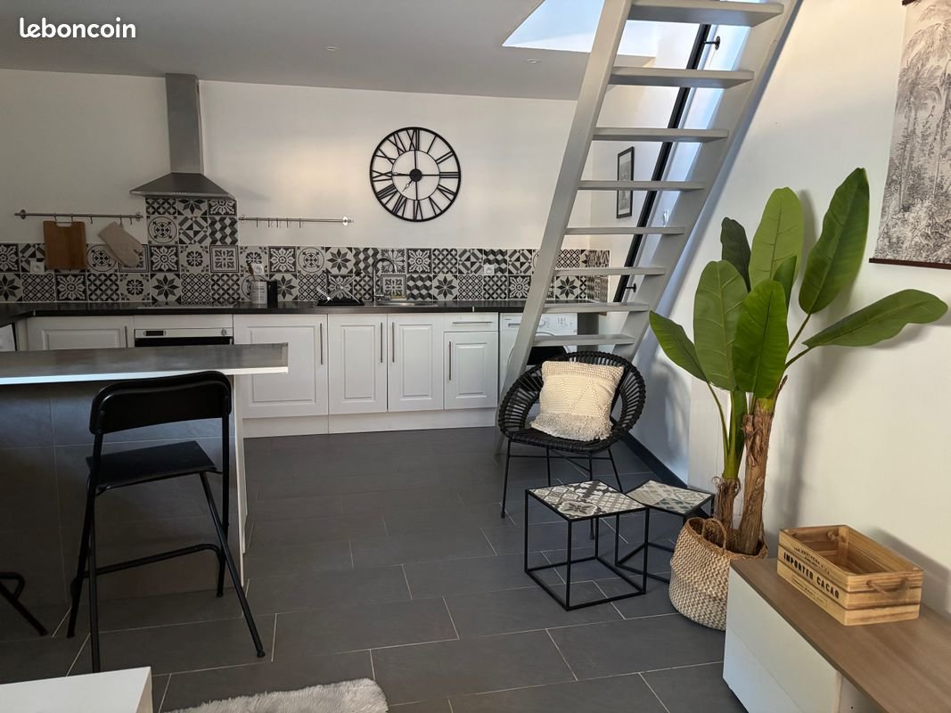 Maison à louer, 67m², Saint-Paul-les-Fonts