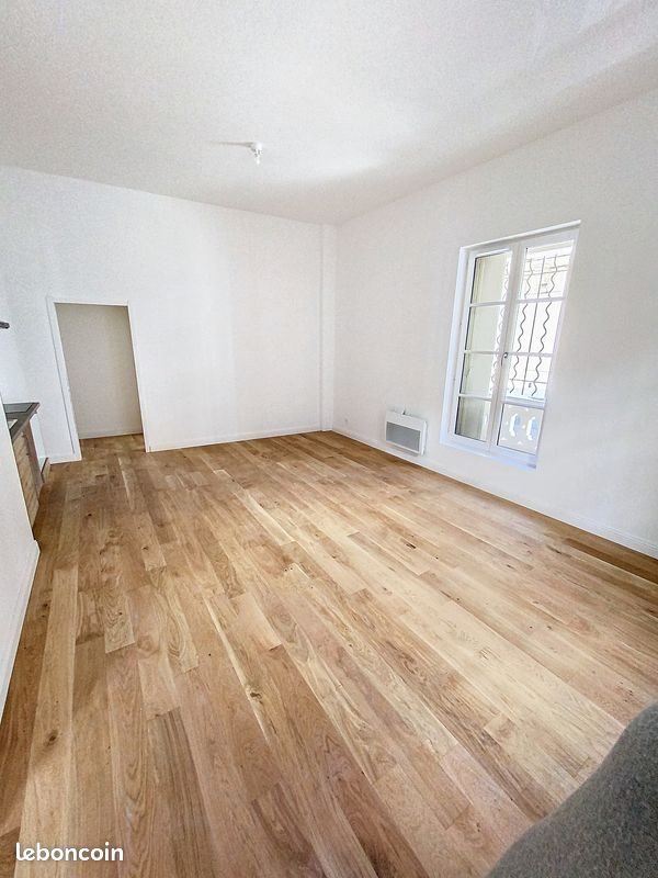 Appartement à louer, 64m², Nîmes