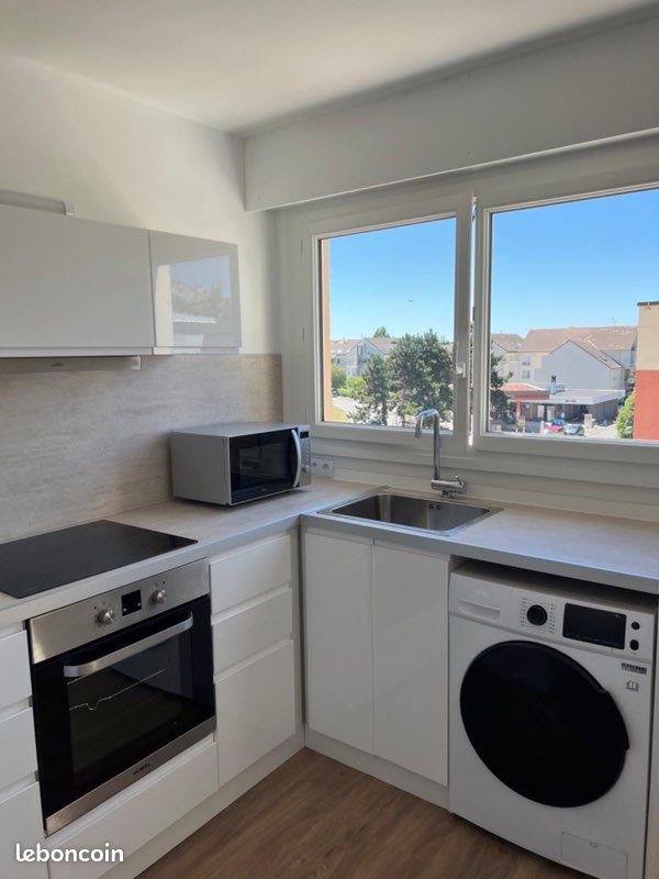 Appartement à louer, 26m², Maurepas