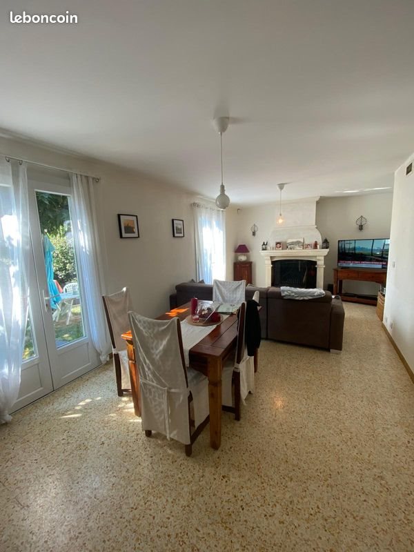 Maison à louer, 87m², Pertuis