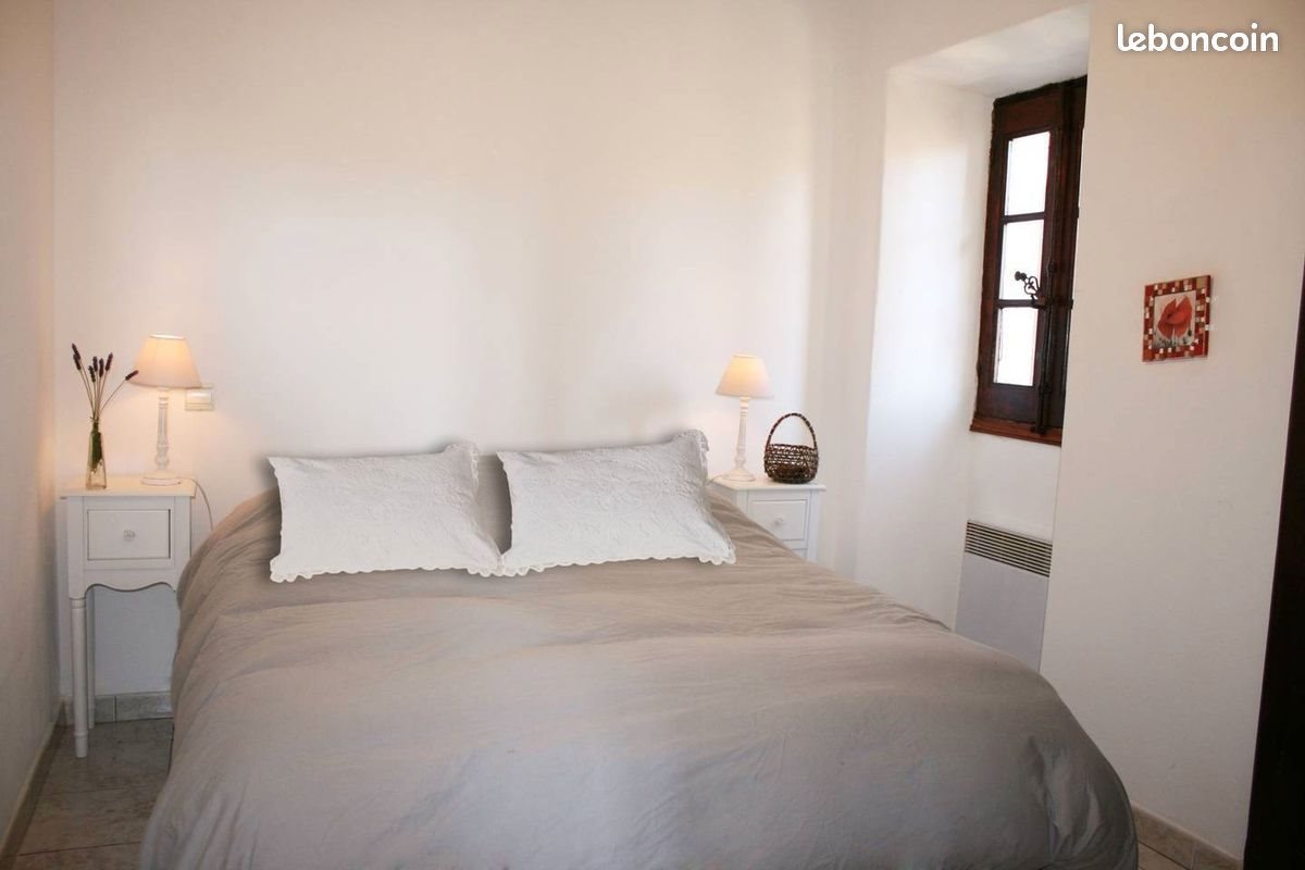Appartement à louer, 45m², Corbara
