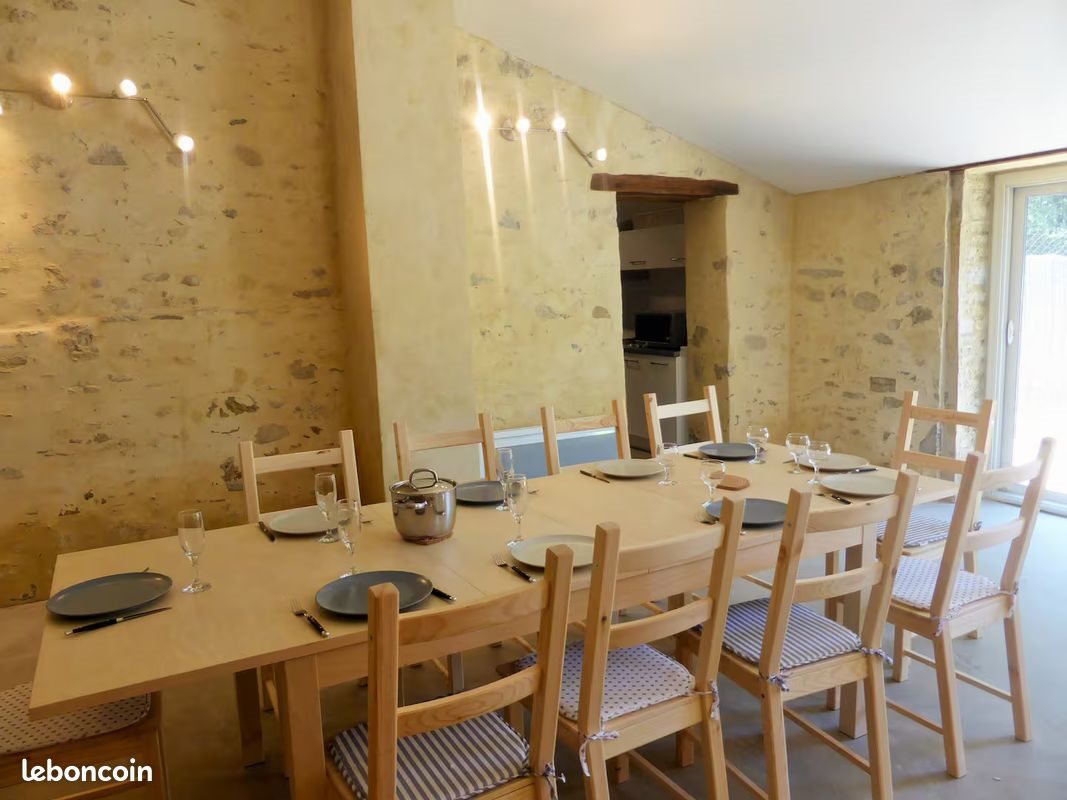 Maison à louer, 100m², Entrechaux