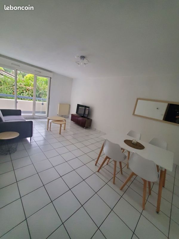 Appartement à louer, 49m², Pessac