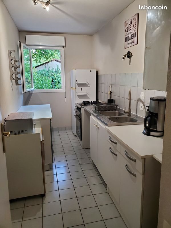 Appartement à louer, 49m², Pessac