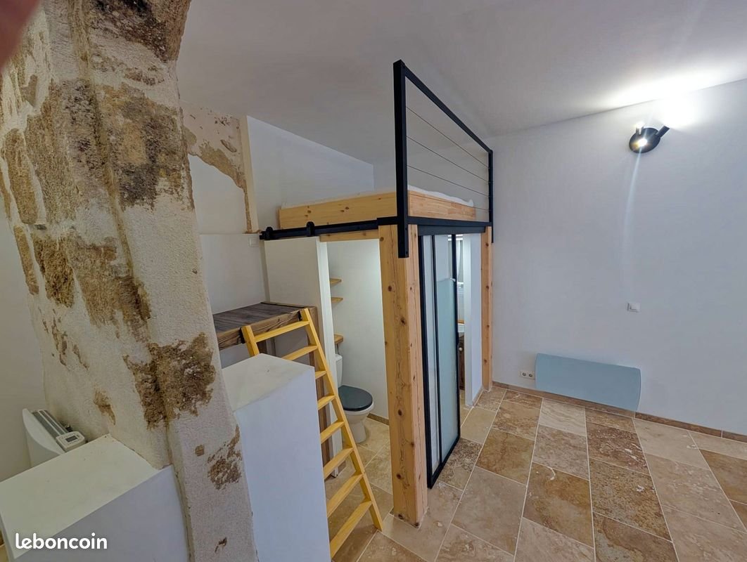 Appartement à louer, 32m², Plaissan