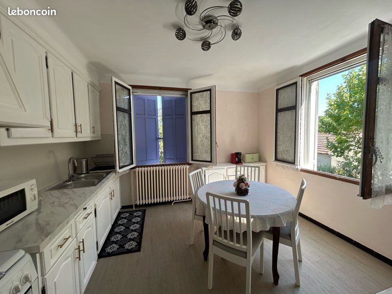 Appartement à louer, 97m², Ventabren