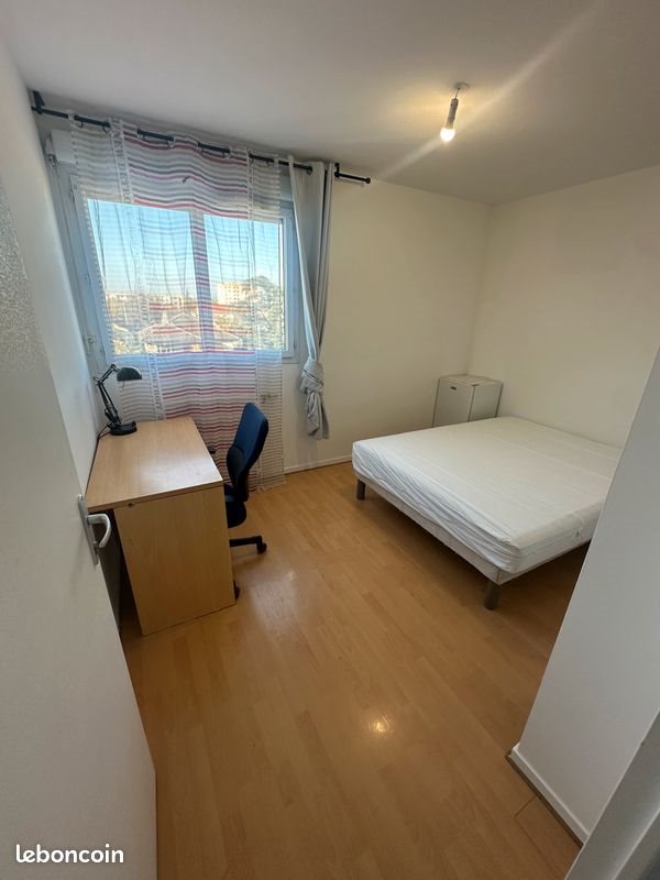 Appartement à louer, 71m², Bron