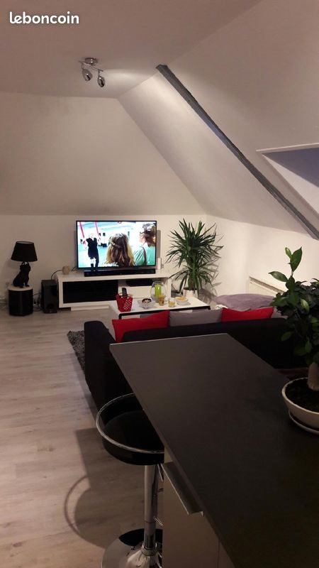 Appartement à louer, 50m², Ecourt-Saint-Quentin