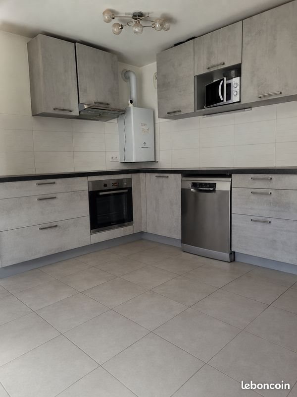 Appartement à vendre, 47m², Saint-Priest