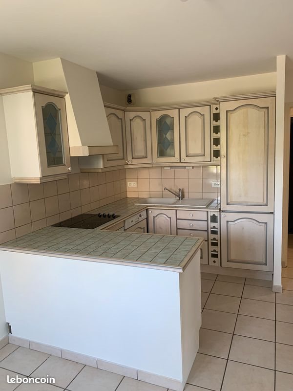 Appartement à louer, 38m², Argentat