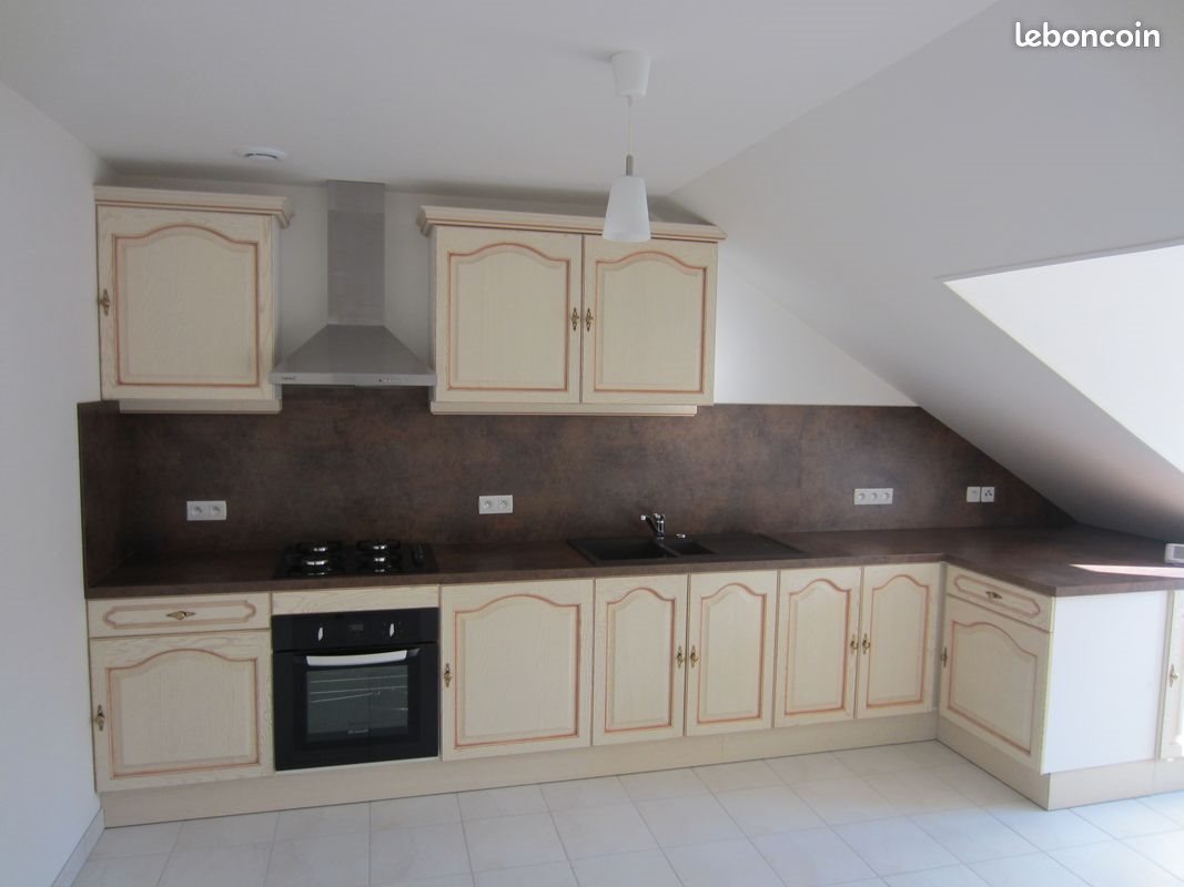 Appartement à louer, 68m², Lure