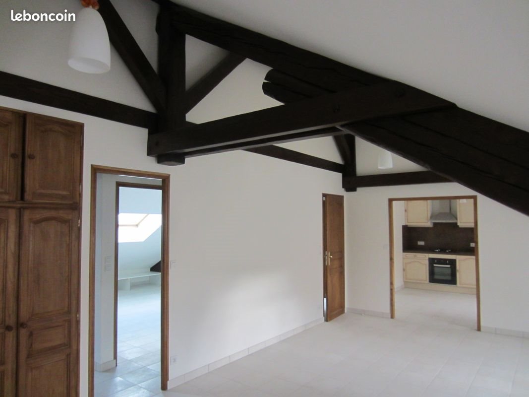 Appartement à louer, 68m², Lure