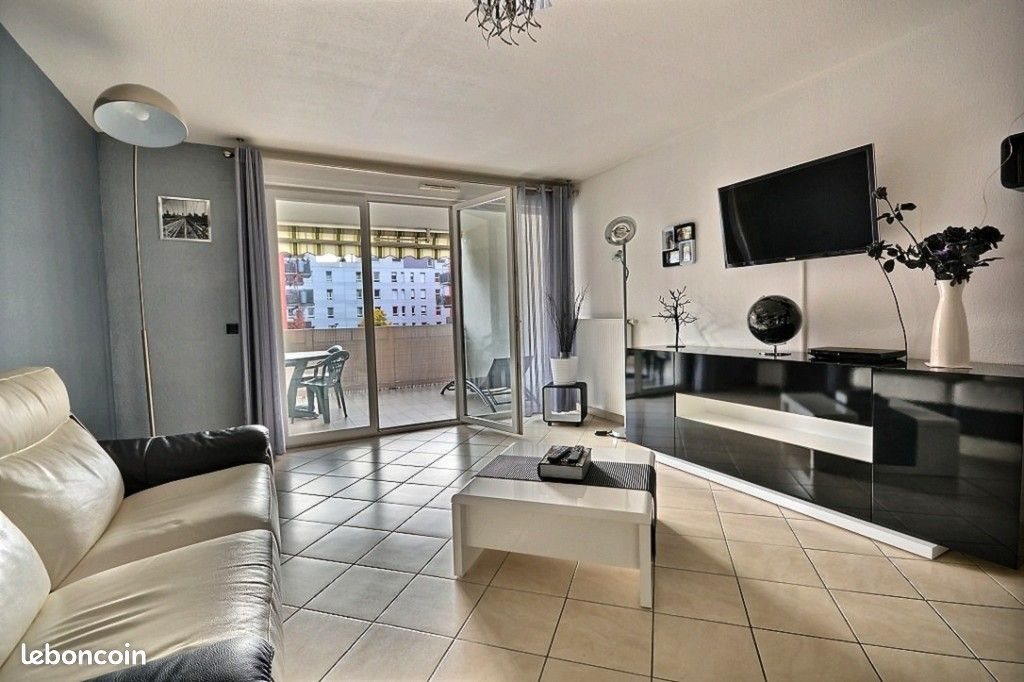 Appartement à louer, 67m², Grenoble
