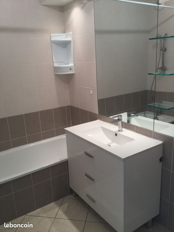 Appartement à louer, 67m², Grenoble