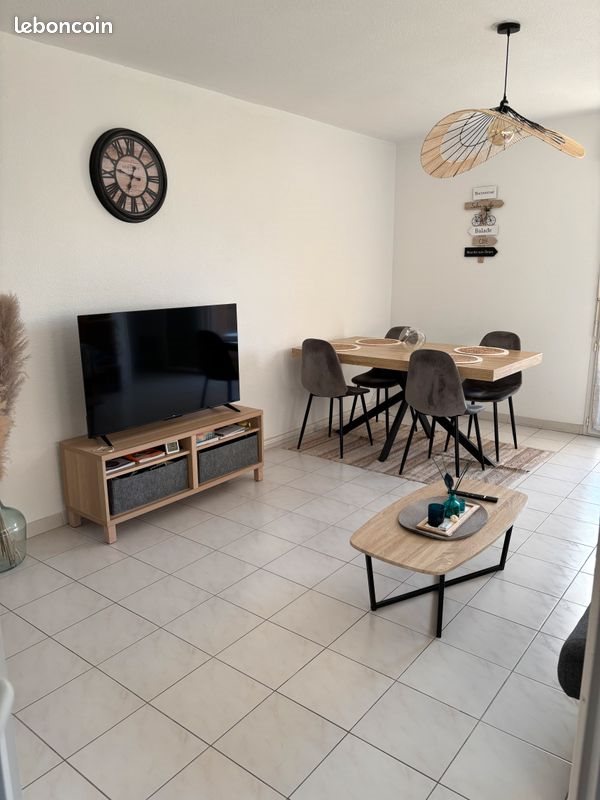 Appartement à louer, 56m², Jonquières