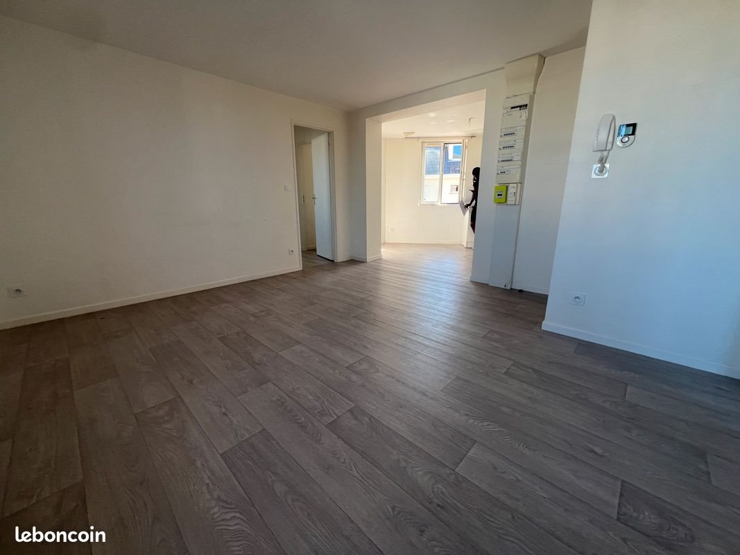 Appartement à louer, 68m², Saint-Aubin-lès-Elbeuf