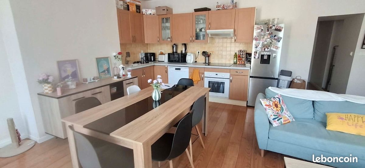 Appartement à louer, 60m², Châtelaudren