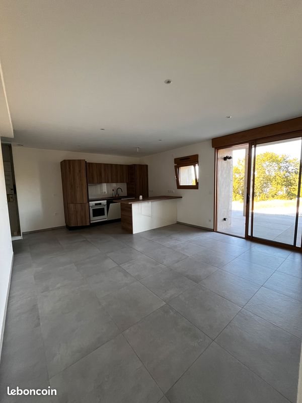 Appartement à louer, 75m², Cran-Gevrier