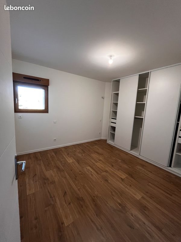 Appartement à louer, 75m², Cran-Gevrier