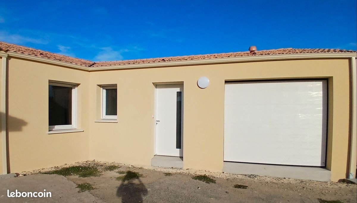 Maison à louer, 77m², La Copechagnière