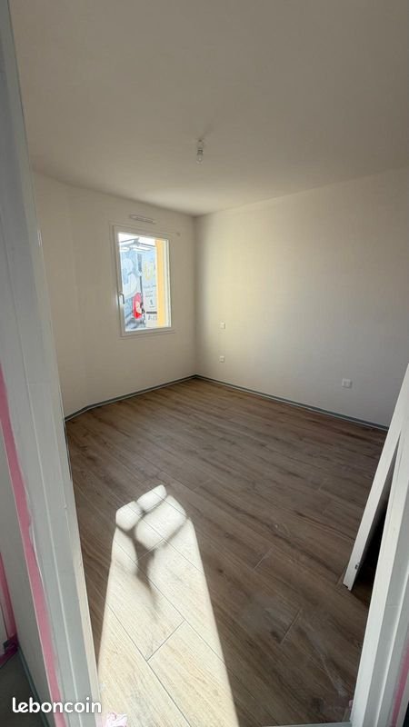 Maison à louer, 77m², La Copechagnière