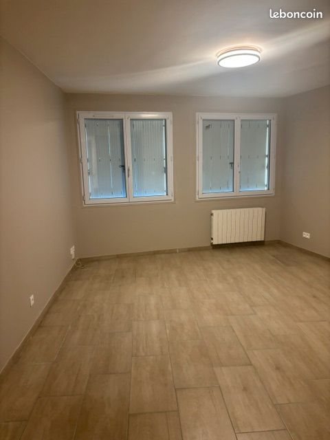 Appartement à louer, 29m², La Loupe