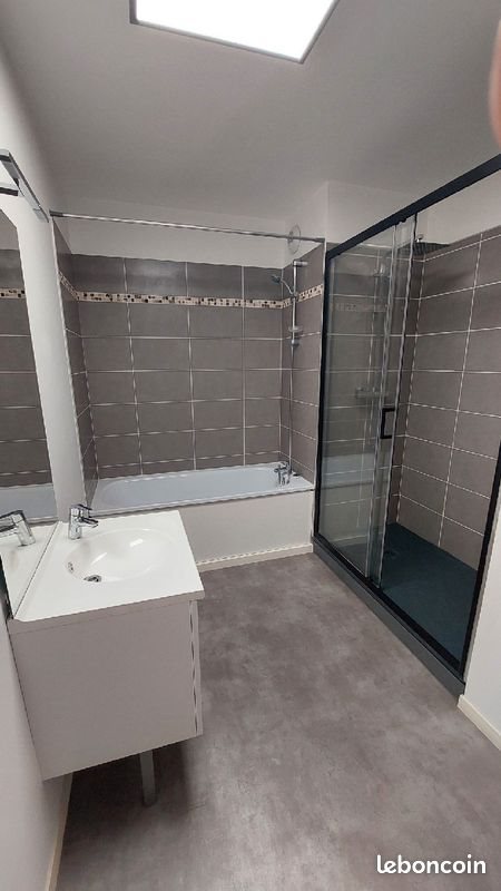 Appartement à louer, 66m², Lille