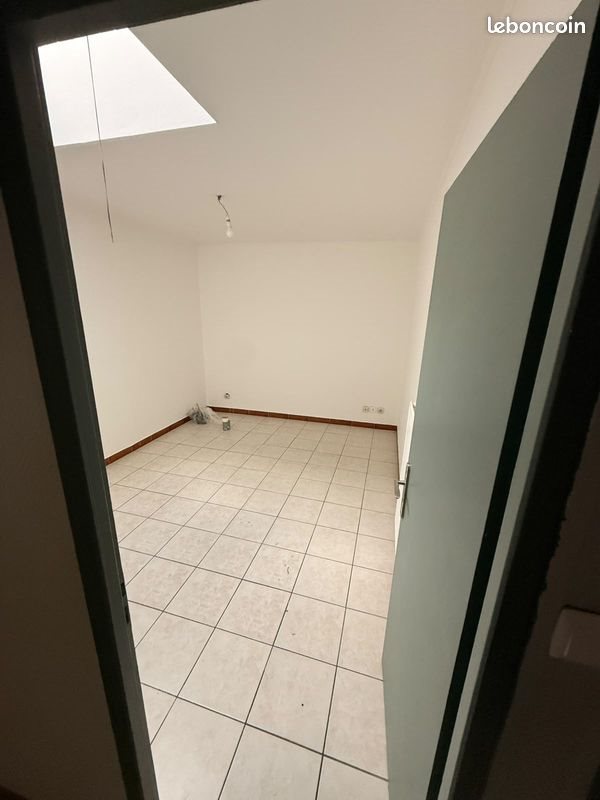 Appartement à louer, 80m², Lexy