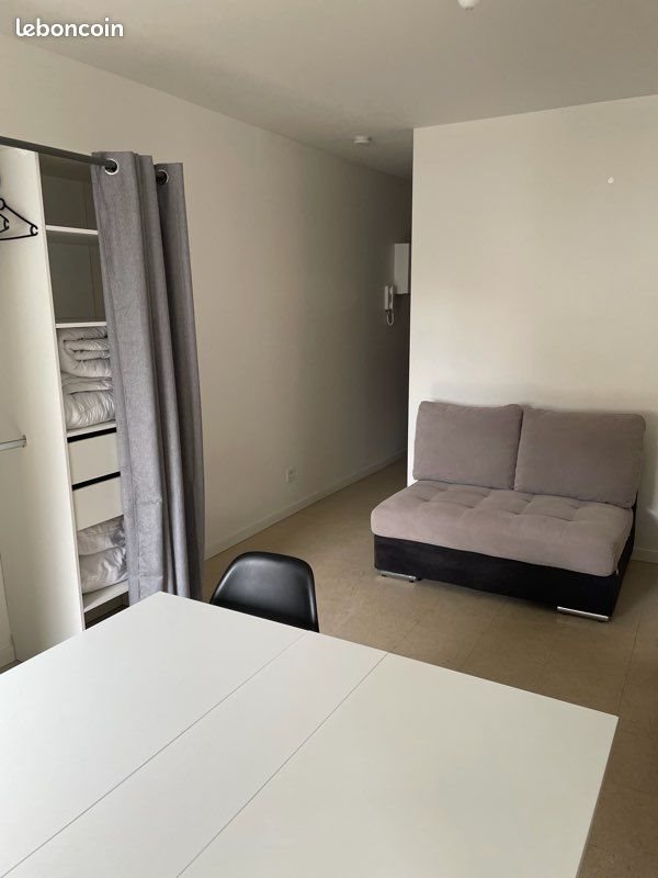 Appartement à louer, 23m², Poitiers